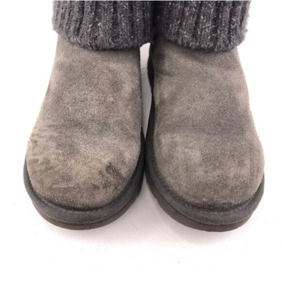UGG Cambridge Sheepskin Winter Boots 6 - Picture 10 of 12